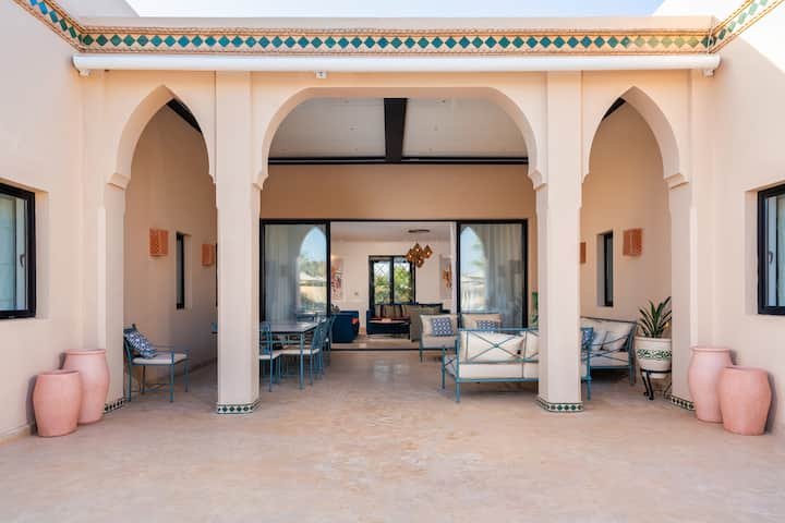 Villa de Prestige à Marrakech - Route de Fes, Marrakech