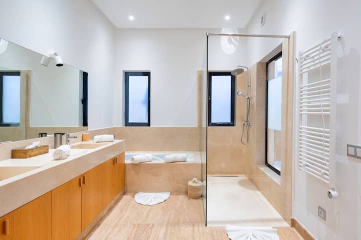 Villa de Prestige à Marrakech - Route de Fes, Marrakech